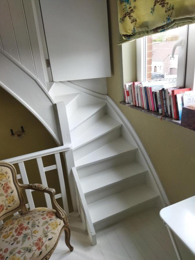 Beatrice'S Gardens Bed & Breakfast นิเวลส์ ภายนอก รูปภาพ